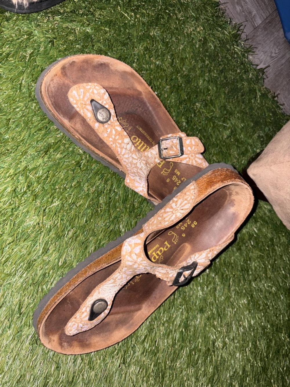 Birkenstocks Women's Floral Tan Toe-Post Sandals
